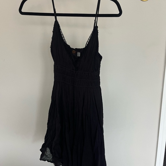 FREE PEOPLE - One Delia Slip - Picture 3 of 5